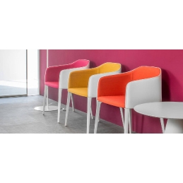 Pied de table basse Ikon Pio e Tito Toso Pedrali 863 863V design conique table basse polypro