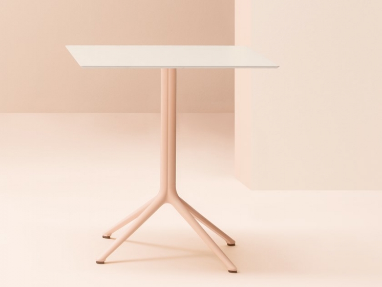 Pied de table Elliot 5475 5470 Patrick Jouin Pedrali hotel café bar 5470 5475 aluminium rabat plateau design 3 ou 4 branches si