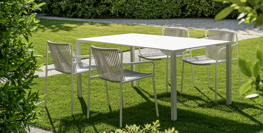 Table 4 pieds Togo Pedrali 