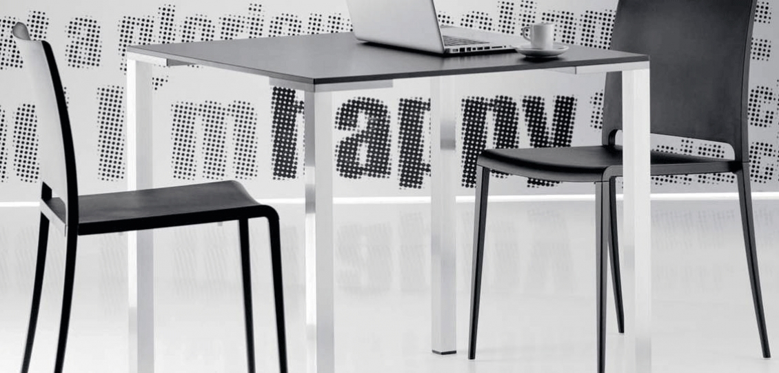 Table 4 pieds Togo Pedrali 