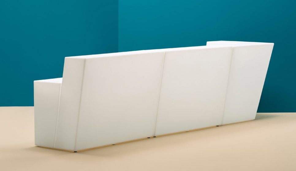 Comptoir de bar Oblique Pedrali éclairage lumineux design 