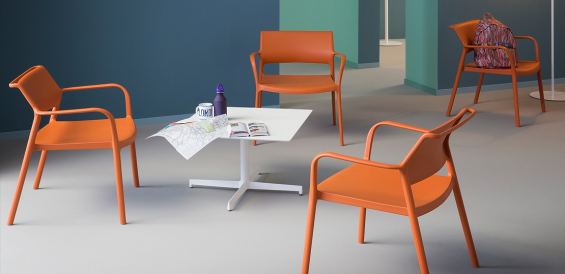 Fauteuil lounge Ara jorge pensi Pedrali polypropylène empilable