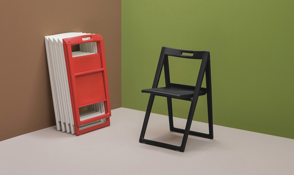 chaise enjoy pedrali blanc rouge noir plaza mobilier stockage