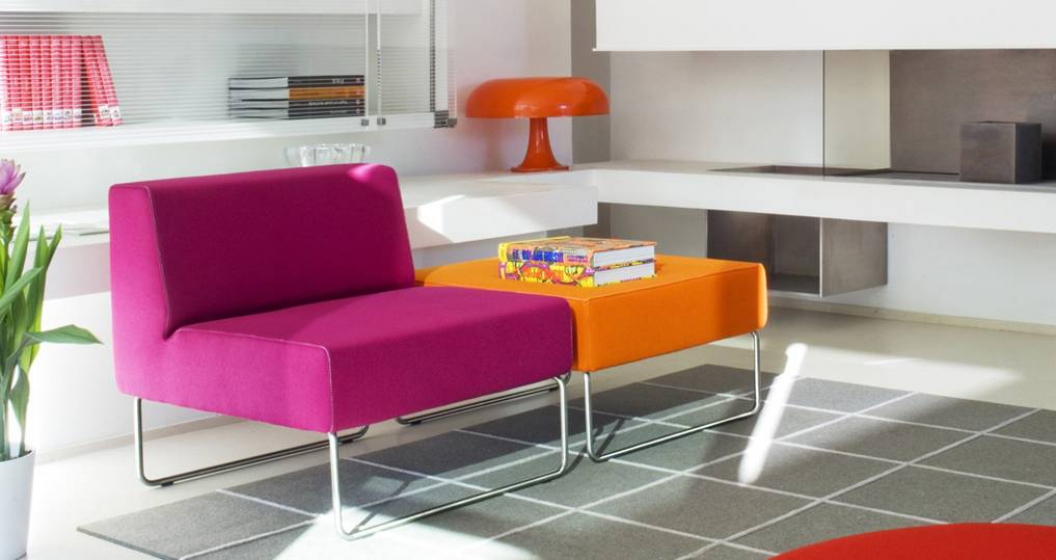 Host Lounge