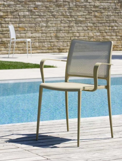 vente pedrali mya 705 fauteuil stéph plaza mobilier noir rouge promo métal outdoor terrasse extérieur 