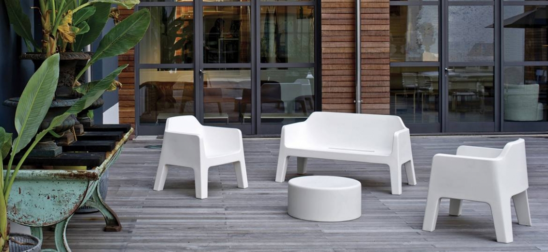 Fauteuil lounge Plus Air 631 Alessandro Busana Pedrali extérieur jardin piscine indoor outdoor design blanc rouge empilable