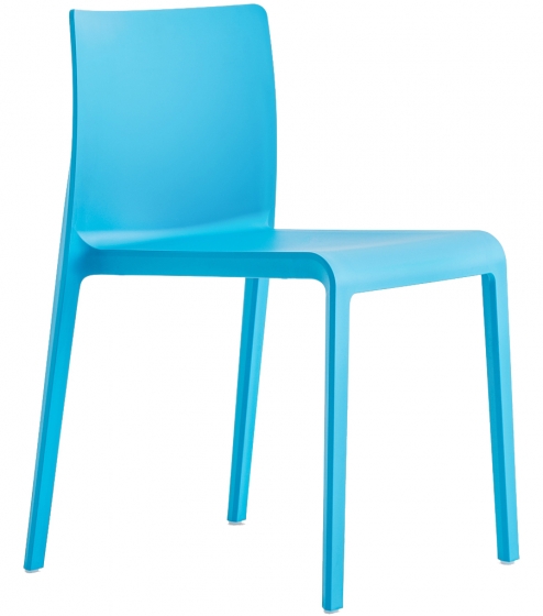 Chaise Volt 670 chaise design empilable Pedrali intérieur extérieur 