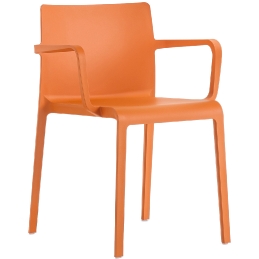 Fauteuil design Volt 675 Pedrali ergonomie résine empilable terrasse