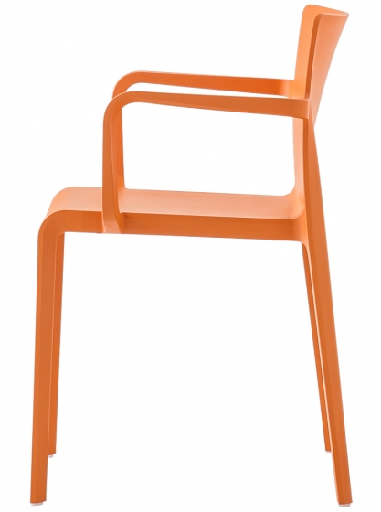 Fauteuil design Volt 675 Pedrali ergonomie résine empilable terrasse