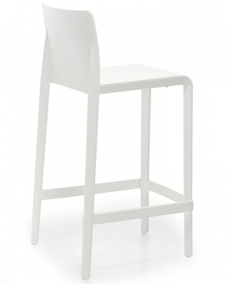 Chaise haute Volt 677 design empilable Claudio Dondoli Pocci Pedrali 