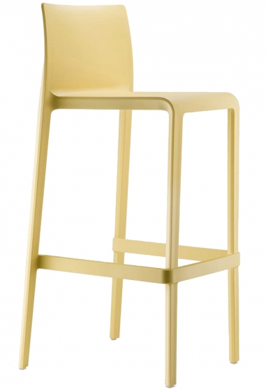 Chaise haute Volt 677 design empilable Claudio Dondoli Pocci Pedrali 