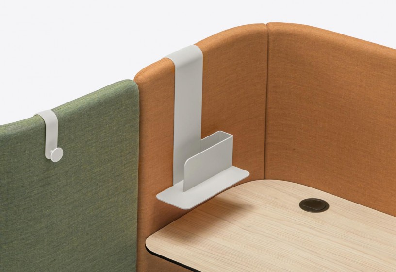buddyhub desk