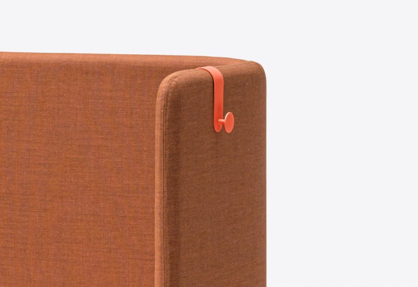 buddyhub desk