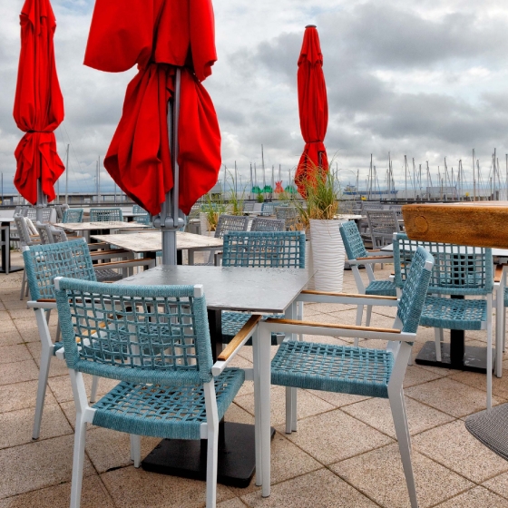 Fauteuil Bridge Limon gradin terrasse restaurant 