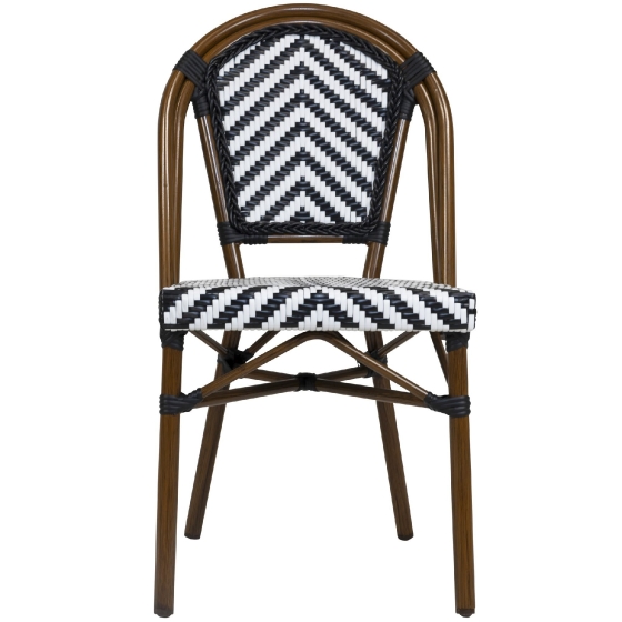 Chaises Eames terrasse bar jardin kife 